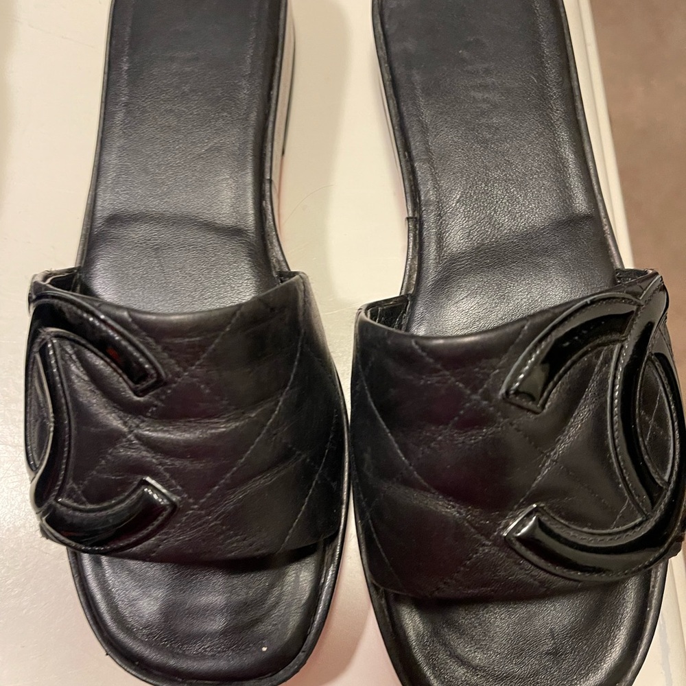 Chanel slippers Size 9 - Picture 10 of 10
